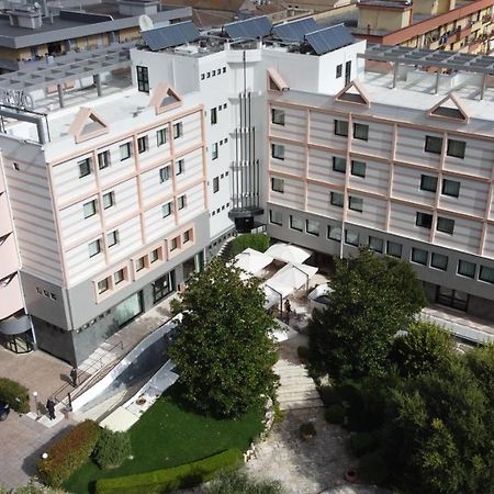 Hotel Svevo Gioia Del Colle Exteriör bild