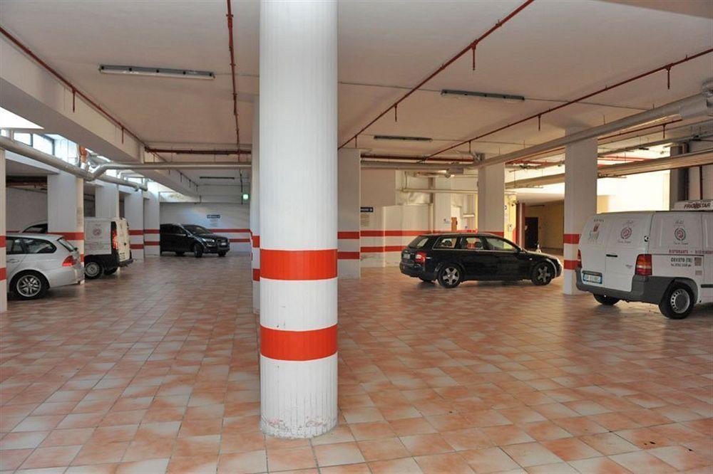 Hotel Svevo Gioia Del Colle Exteriör bild